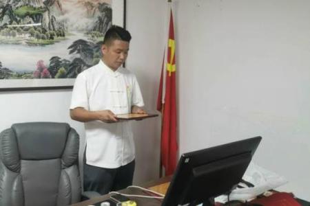 普通职员的办公桌摆放风水禁忌