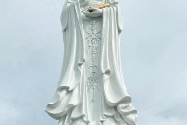 南海观音菩萨 南海观音菩萨是什么