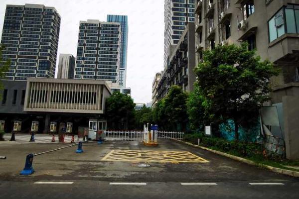 成都星座大厦适合居住吗