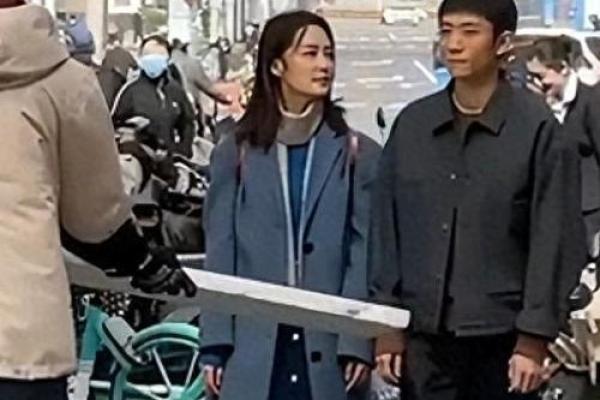 陈楚生与老婆牵手逛街上热搜，紫微斗数如何断你的爱情甜蜜度？