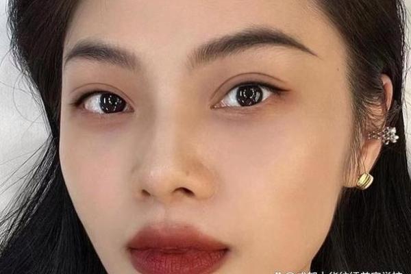 女人眉毛的风水以下眉形的眉毛财运好