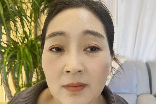 面相八字眉特征,什么是八字眉? 面相八字眉特征,什么是八字眉?