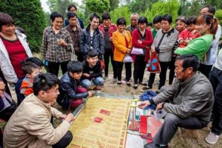母亲算命儿子何时能得子，算命先生：你儿子十日之内必遭横死