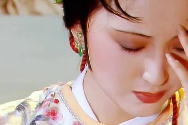 画上倒八字眉，陈晓旭惊叫这让我怎么见人？杨树云用这个词说服她