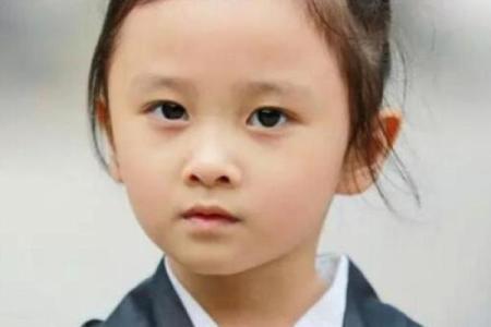 11岁的女孩，众人都说是仙女下凡，算命先生却说她是童子命！